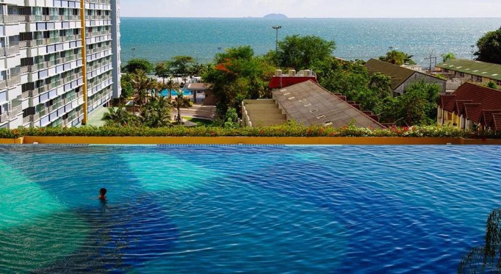 Lpn Park Beach Tour B Praia de Jomtien Exterior foto